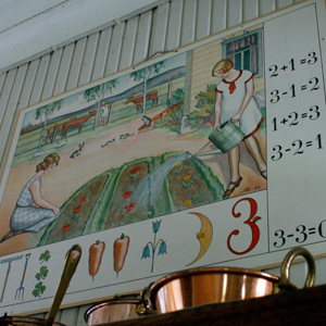 Tutustu koulumuseoon