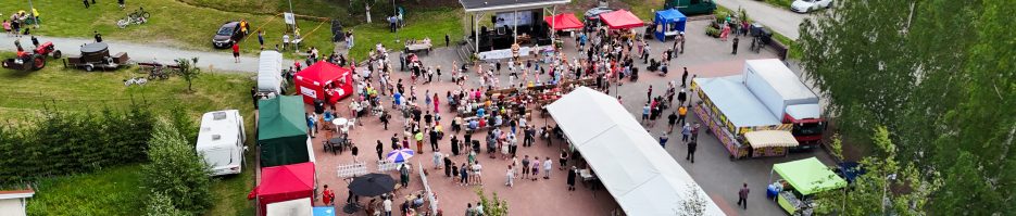 Ilmakuva Rautavaaran torin aukiosta, Rautavaaranpäivien aikana,