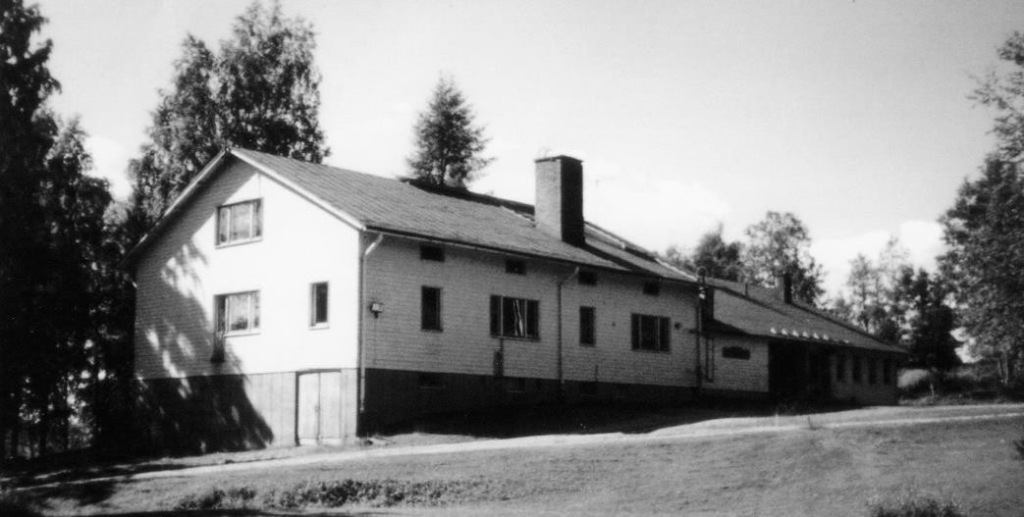 Höylän vuonna 1959 rakennettu koulu.
